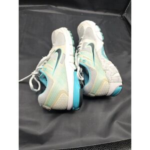 Women Nike Structure 15 Running Shoes‎
